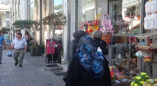 Dükkanlar 20 Haziran'da Kapalı Olacak
