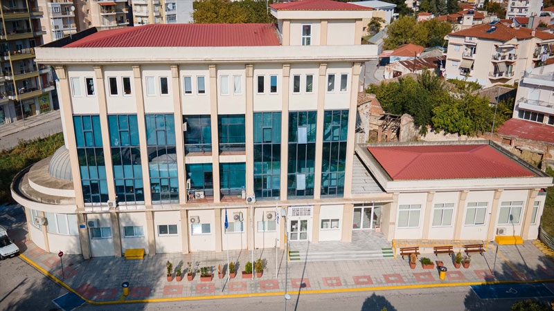 Gümülcine Belediyesi'nden vatandaşlara serinleme alanı