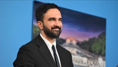 New York belediye başkanlığı ön seçimini Müslüman aday Mamdani resmen kazandı