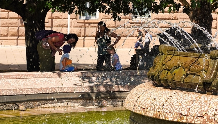 Yunanistan kavruluyor: Sıcaklık 41 dereceye ulaştı, ne zaman düşüş bekleniyor?