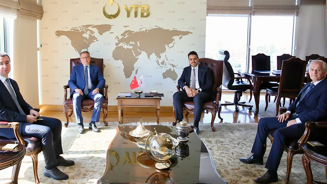 BTTDD Genel Başkanı Hasan Küçük, YTB Başkanı Abdullah Eren’i ziyaret etti