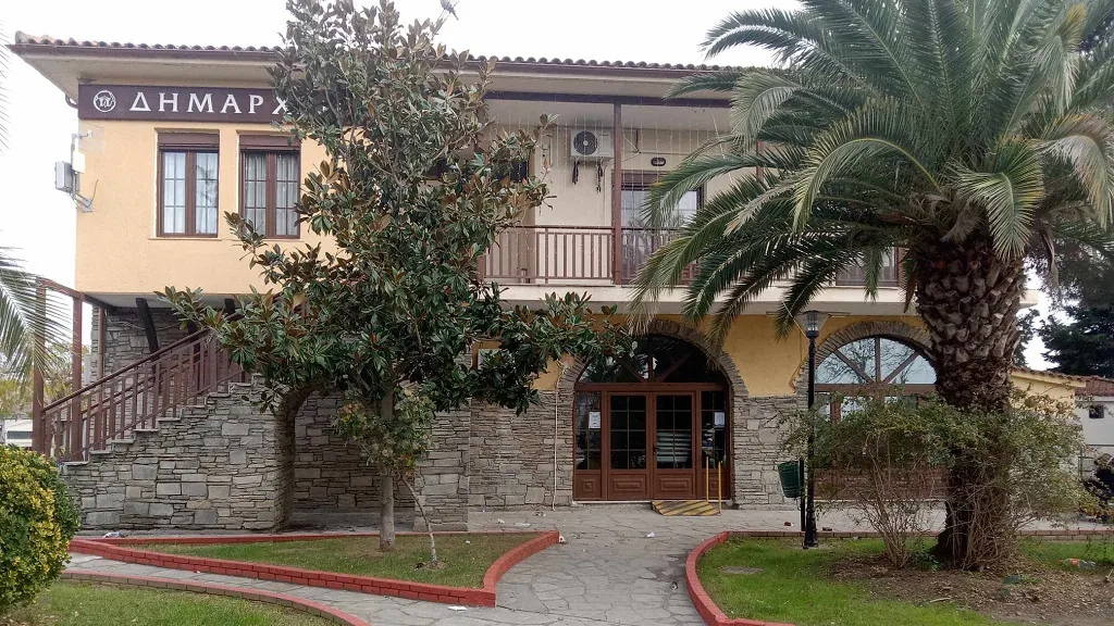 İnhanlı Belediyesi'nin yeni başkanı Haralambos Koutsomihalis oldu