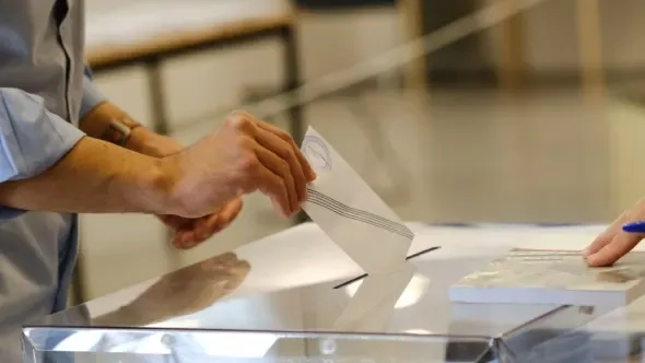 OPEKEPE skandalına rağmen Yeni Demokrasi önde