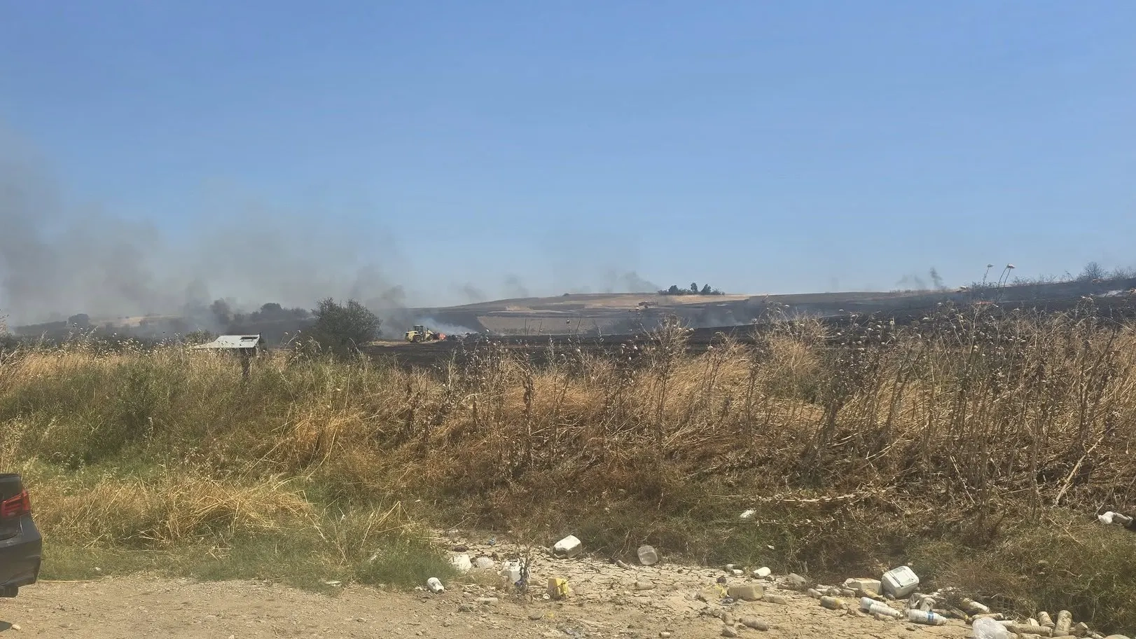 Küçük Müsellim ile Çiftlik köyleri arasında çıkan yangın söndürüldü