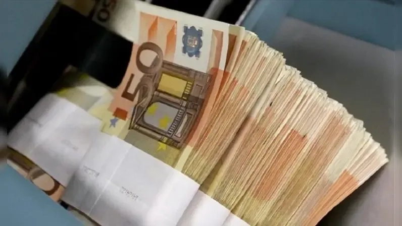 Yunanistan'da mevduat rekoru
