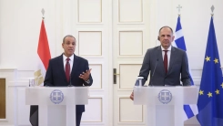 Dışişleri Bakanı Gerapetritis, Mısırlı mevkidaşı Abdulati ile Atina'da görüştü