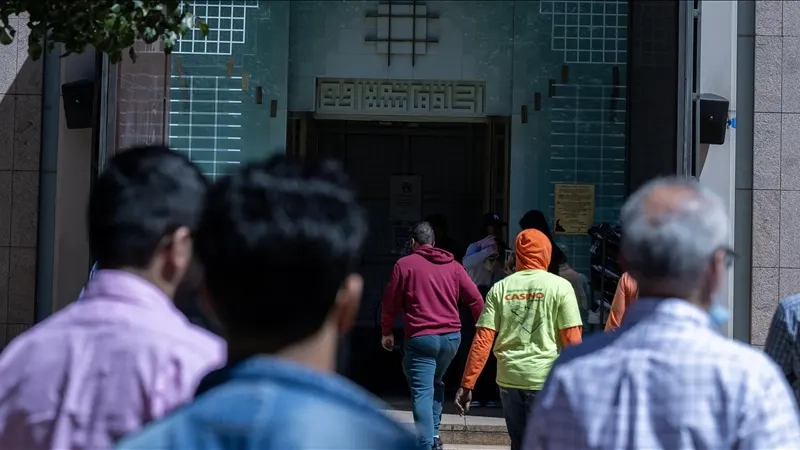 ABD'de İslam Kültür Merkezi önünde Müslümanları hedef alan ırkçı saldırı girişimi