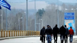 Yunanistan iltica başvurusunda bulunanlardan kemik yaşı tespiti isteyecek