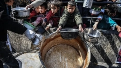 İsrail'in kıtlığı dayattığı Gazze'de son 24 saatte 7 kişi daha açlıktan hayatını kaybetti