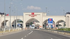 Edirne'deki sınır kapılarından 4 milyondan fazla yolcu geçiş yaptı