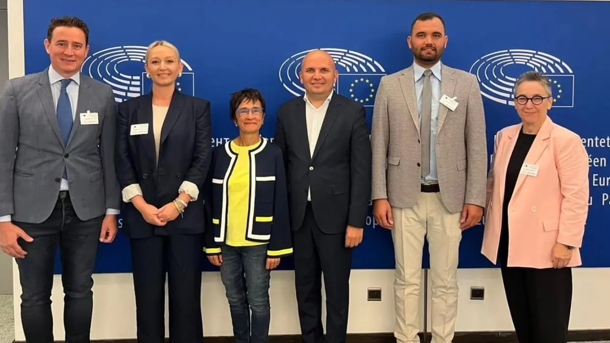 Türk azınlık temsilcilerinden Avrupa Parlamentosu temasları
