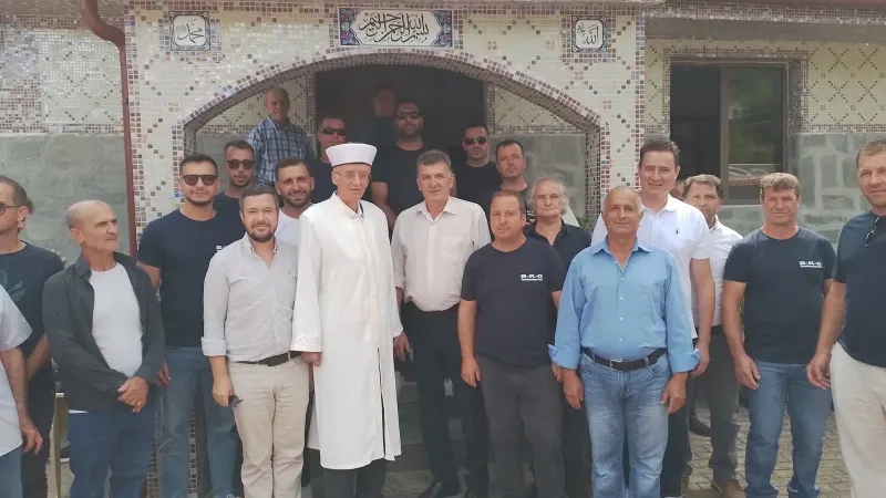 Yıllar sonra Sinikova'da mahya etkinliği düzenlendi