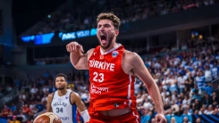 12 Dev Adam, EuroBasket 2025'te finalde