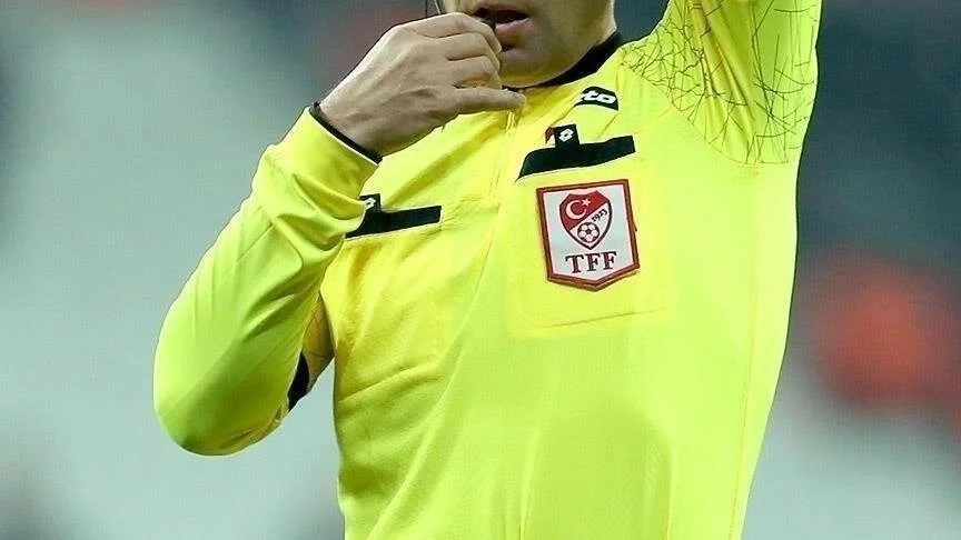 Süper Lig'de 6. hafta maçlarını yönetecek hakemler açıklandı