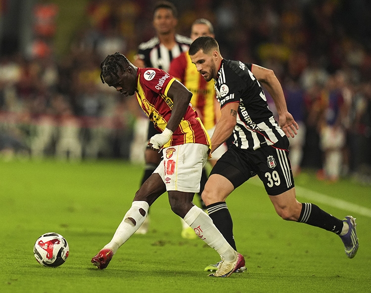 Göztepe, Beşiktaş'ı mağlup etti