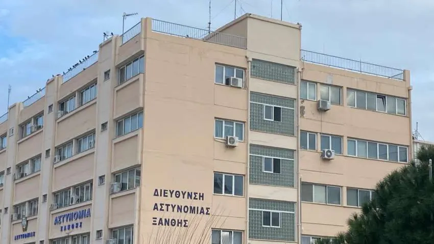 İskeçe Narkotik Polisi’nden tarihi operasyon: Filorina sınırında 21,5 kilo eroin ele geçirildi
