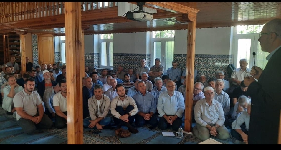 Gümülcine'de Kur'an kursu öğreticilerine seminer düzenlendi 