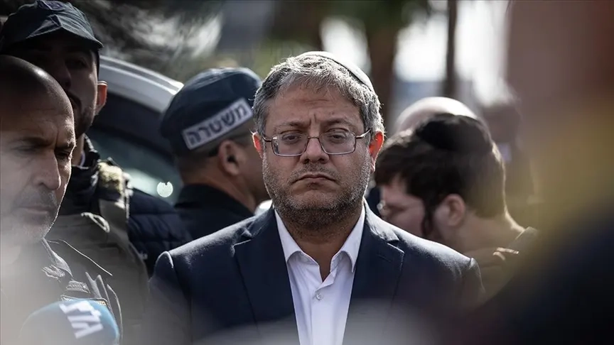 Ben-Gvir’den insanlık dışı övünç: “Filistinli esirleri hak ettikleri gibi yerde oturtuyoruz”