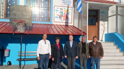 Türkiye'nin Gümülcine Başkonsolosu Aykut Ünal, Ilıca Türk Azınlık İlkokulunu ziyaret etti