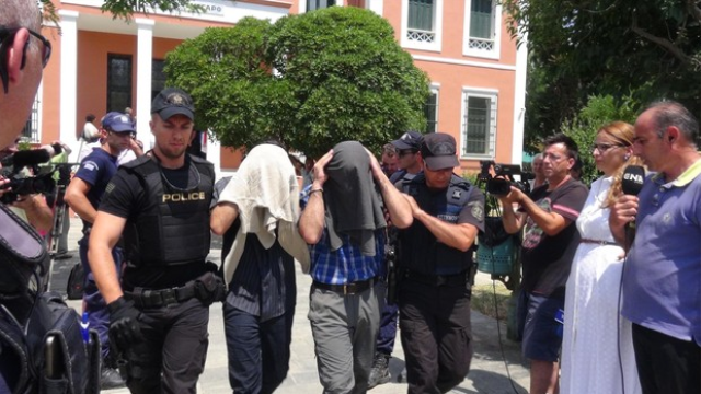 Yunanistan'a Kaçan Darbeciler Kavala'ya Nakledildi