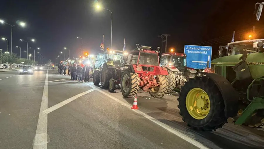 Çiftçiler 11 Kasım’da traktörlerle Atina’ya gidiyor