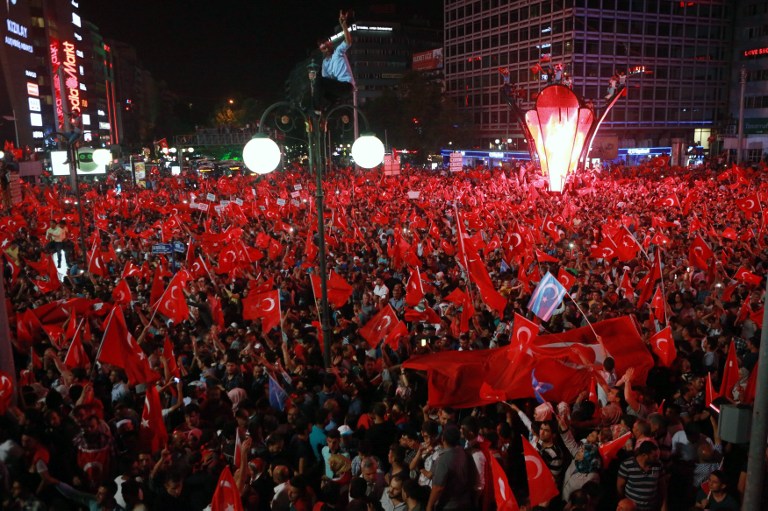 Η Τουρκία περιμένει να ακούσει μηνύματα συμπαράστασης και ομόνοιας