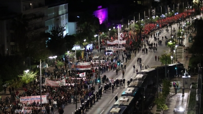 Politeknik Direnişi'nin 52. yıl dönümünde on binler Atina'da yürüdü