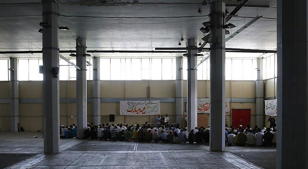 Atina'ya planlanan cami hükümeti böldü