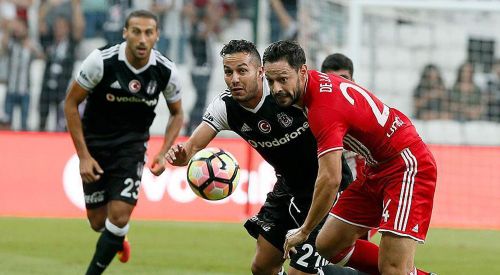 Beşiktaş hazırlık maçında Olympiakos'u mağlup etti