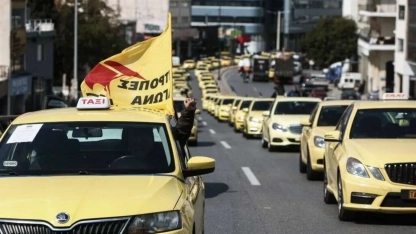 Atina'da taksiciler 48 saatlik greve başladı