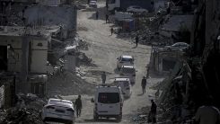 Gazze'ye dönen Filistinli kadın, İsrail askerlerinin Refah Sınır Kapısı'nda uyguladığı baskıyı anlattı