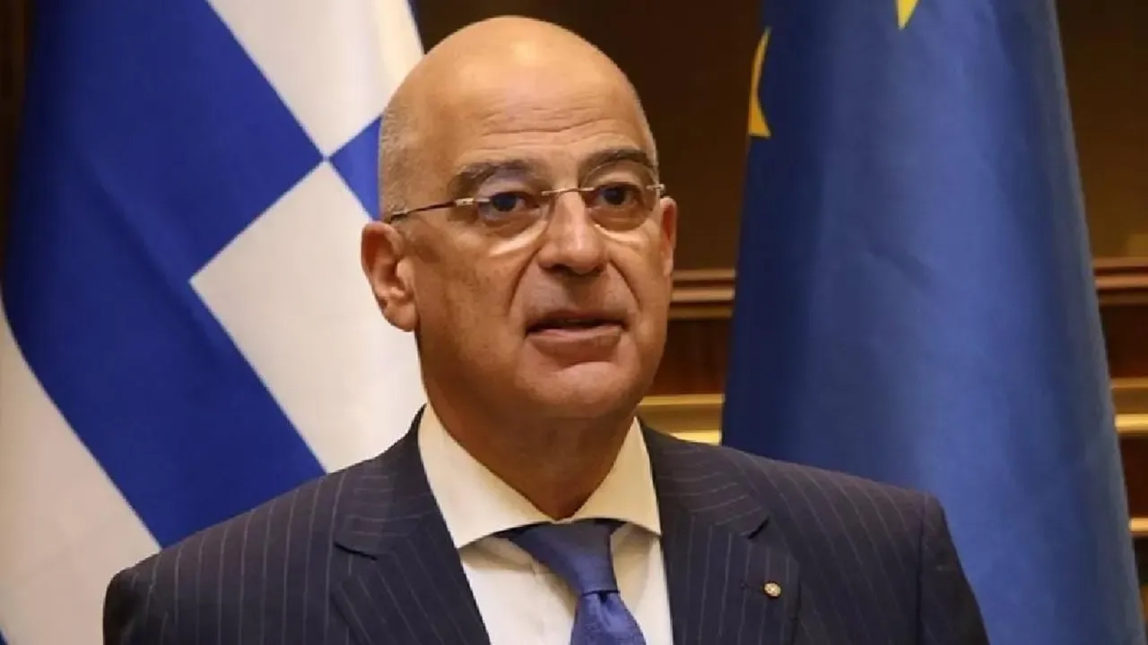 Savunma Bakanı Dendias, Miçotakis ile Ankara'ya gitmeyebilir