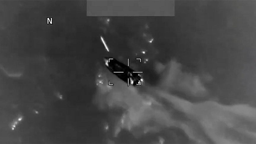 ABD, Karayipler'de uyuşturucu taşıdığı öne sürülen teknenin vurulduğunu açıkladı