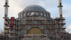 Fransa’da Eyüp Sultan Camisi’ne yönelik tehdit telefonlarıyla ilgili soruşturma başlatıldı