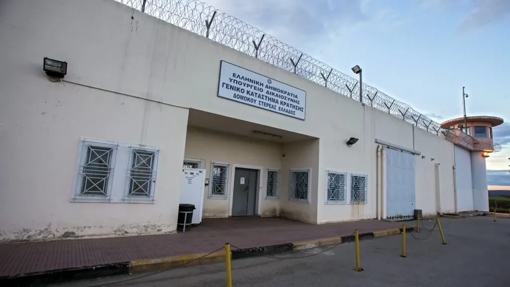 Domokos Cezaevi’nde silahlı çatışma: Bulgar mahkum bir kişiyi öldürdü