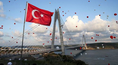 İstanbul'da dünyanın en geniş köprüsü hizmete açıldı