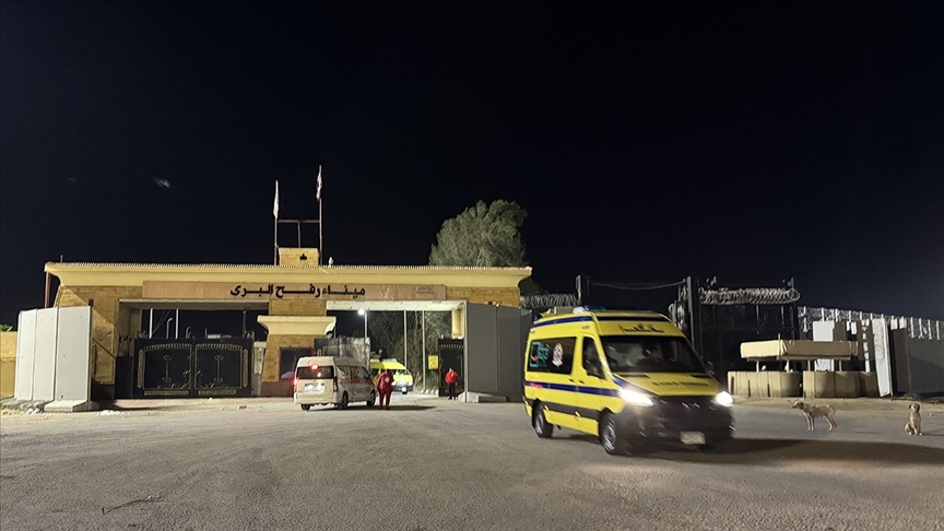 İsrail, Refah Sınır Kapısı dahil Gazze'ye açılan tüm kapıları kapattı