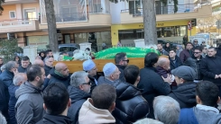 İskeçe'nin sevilen esnaflarından tatlıcı Bahadır ebedi yolculuğa uğurlandı