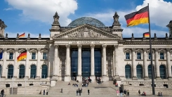 Bavyera eyaletinde iki Türk kökenli belediye başkanı seçildi