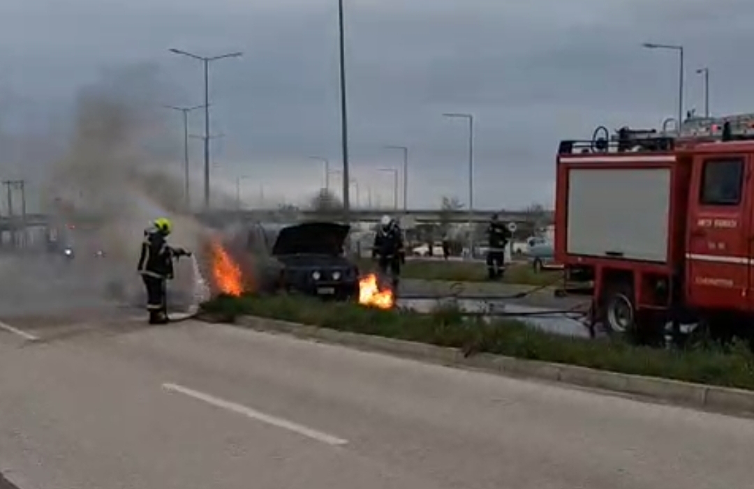 Seyir halindeki araçta yangın çıktı 