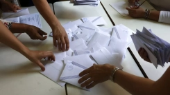 Skandallar ve siyasi baskılar erken seçim tartışmalarını gündeme getirdi