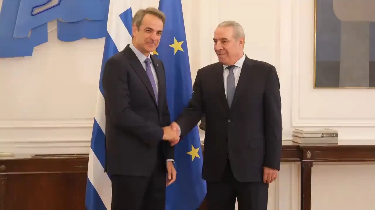 Miçotakis Atina’da Filistin Devlet Başkan Yardımcısı ile görüştü