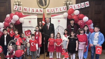 Atina'da 23 Nisan Ulusal Egemenlik ve Çocuk Bayramı önceden kutlandı