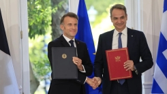 Fransa ve Yunanistan savunma paktını uzattı, stratejik iş birliğini genişletti