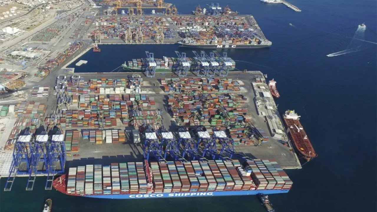 Pire Limanı'nda kaçakçılığa darbe: Devletin kasasına 420 milyon euro girdi