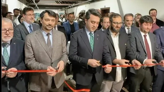 YTB Başkanı Turus, Bağlar Edebiyat, Düşünce ve Kültür Evinin açılışını yaptı