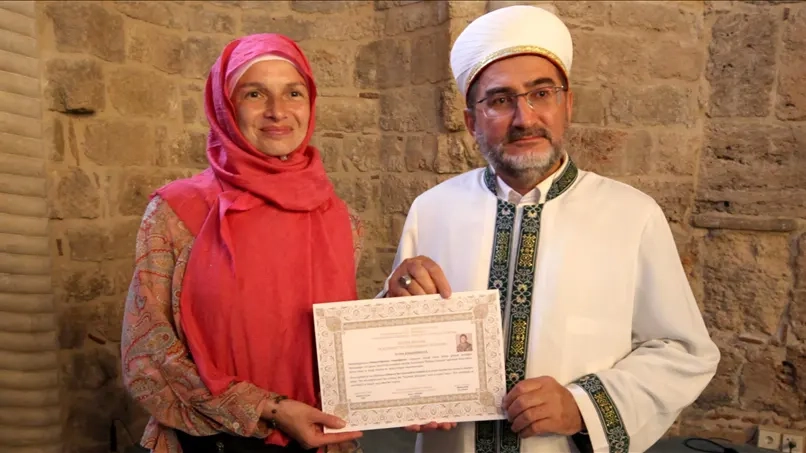 Yoga eğitmeni Olena, Müslüman olarak Meryem adını aldı