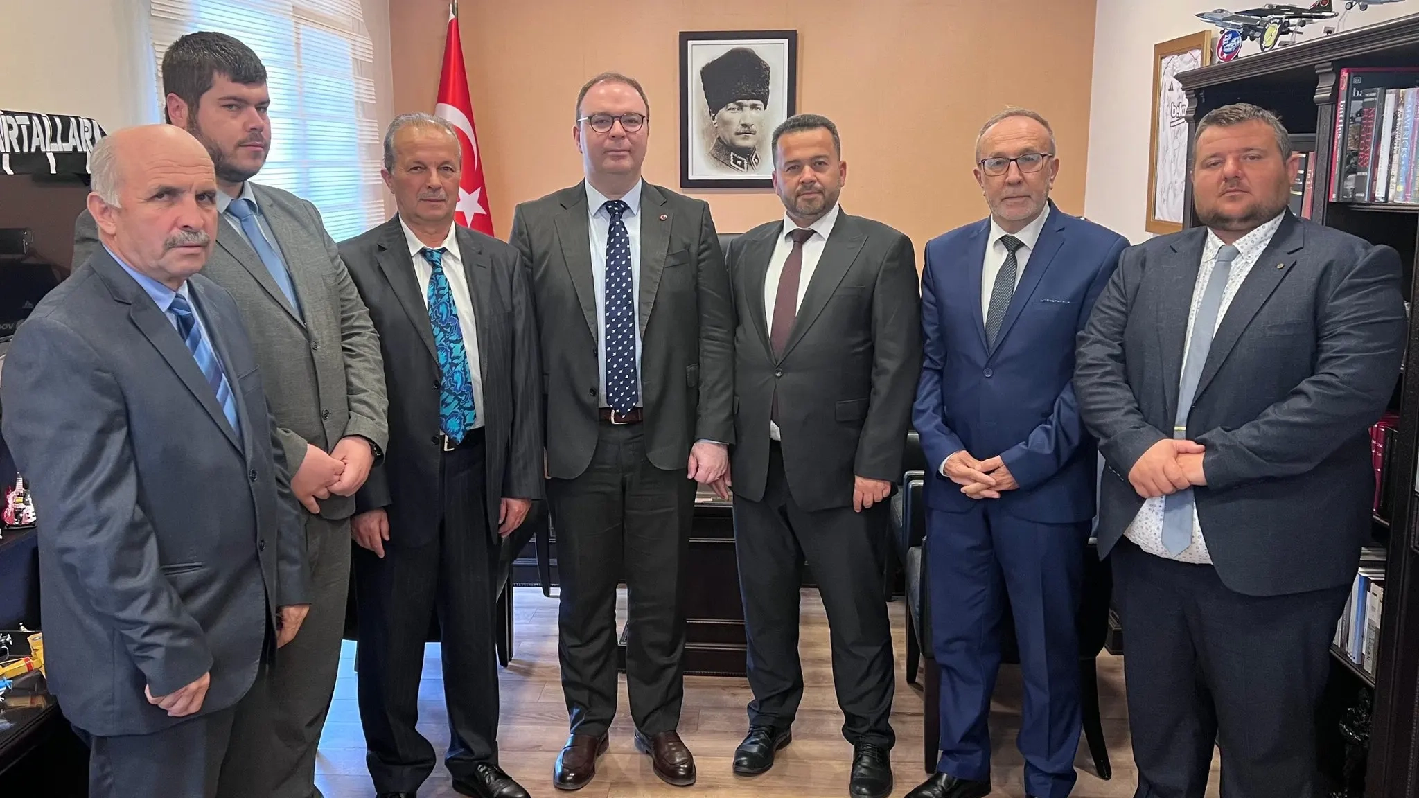 Din Görevlileri Derneği Başkonsolos Aykut Ünal ve müftü İbrahim Şerif’i ziyaret etti