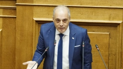 Velopoulos’un dokunulmazlığını kaldırdı