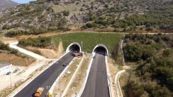 Otoban üzerinden araçla Atina'ya seyahat edecekler dikkat!